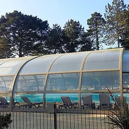 Le De Patou A L'edune De Location Wifi Inclus Piscine Couverte Chauffee A 150m De La 酒店 Jullouville