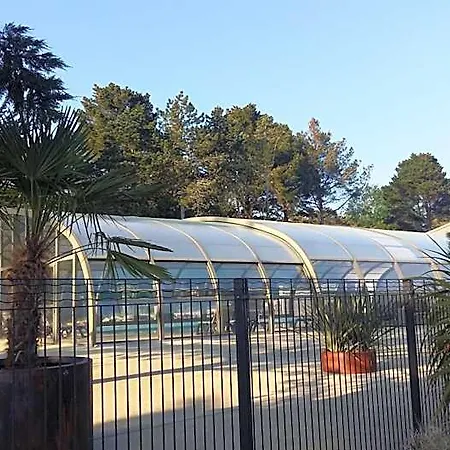 酒店 Le De Patou A L'edune De Location Wifi Inclus Piscine Couverte Chauffee A 150m De La *